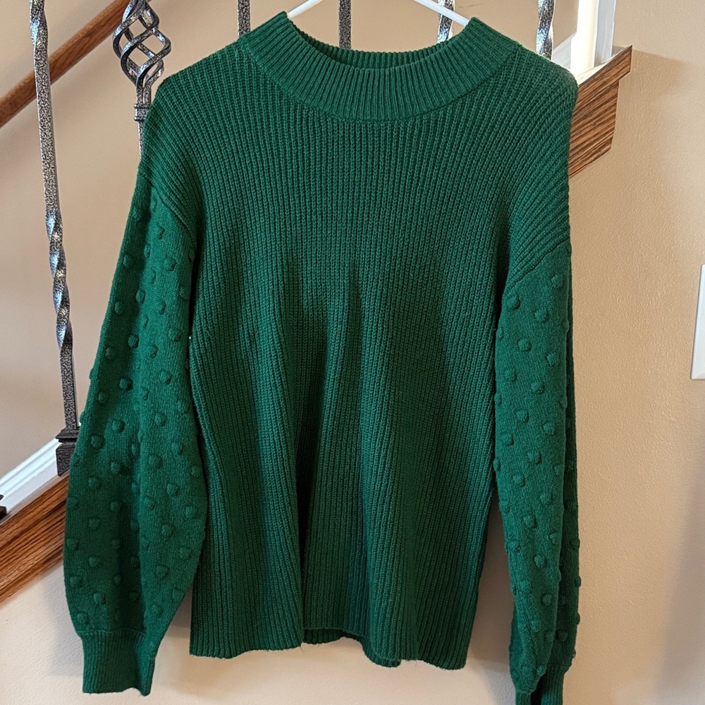 CeCe Green Textured Women's Sweater. BRAND NEW!